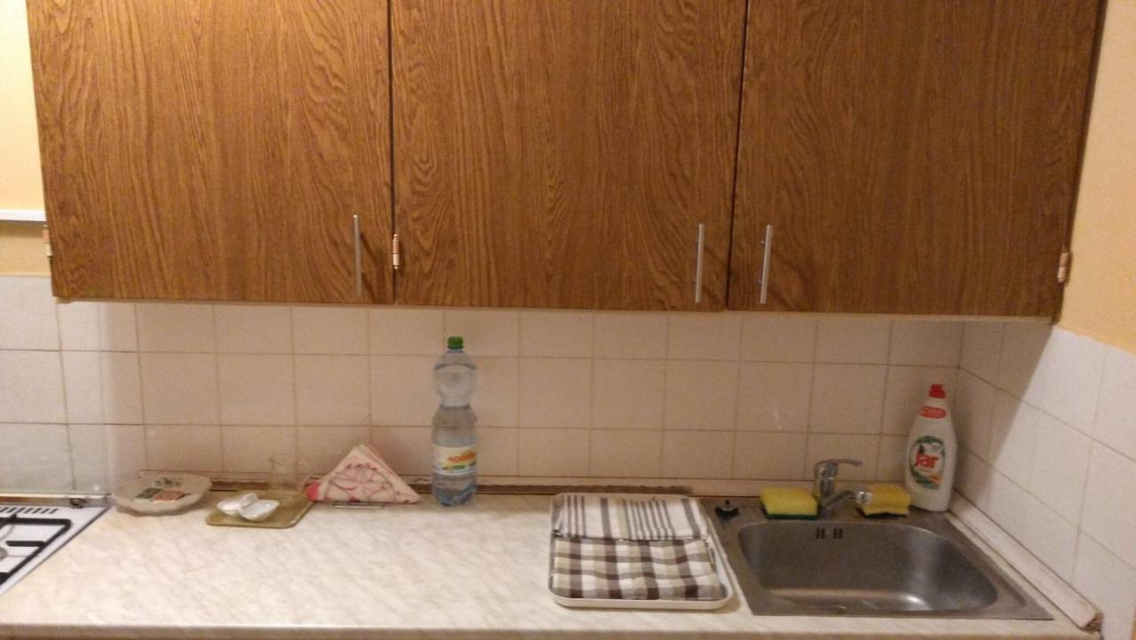 Gesztenyes Apartman Miskolc Exterior foto