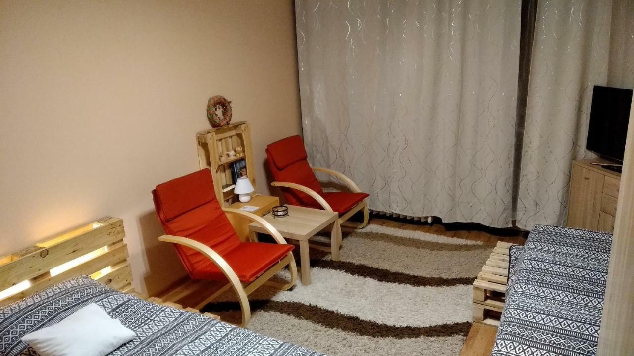 Gesztenyes Apartman Miskolc Exterior foto